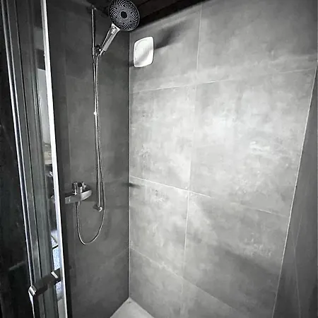 Cosy For 4 Near Lift, Hameau C13 *