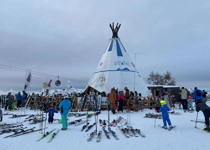 Apartamento Cosy For 4 Near Lift, Hameau C13