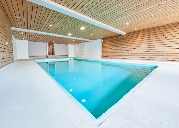 Cosy For 4 Near Lift, Hameau C13 Apartamento *