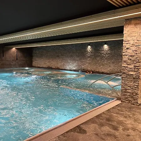 Apartmán Cosy For 4 Near Lift, Hameau C13 *